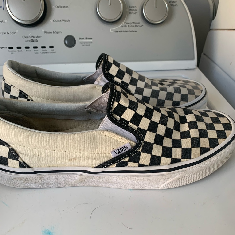 checkered vans